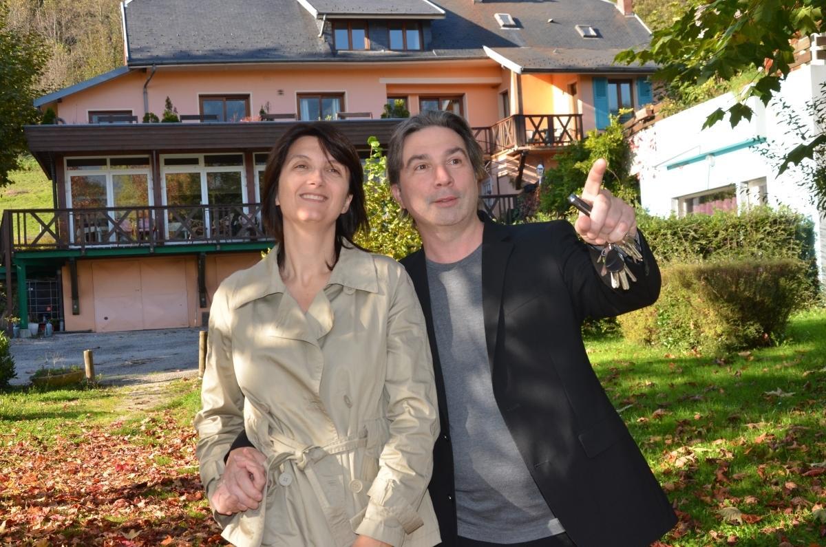 Les Lodges Du Lac Saint-Alban-de-Montbel Exterior foto
